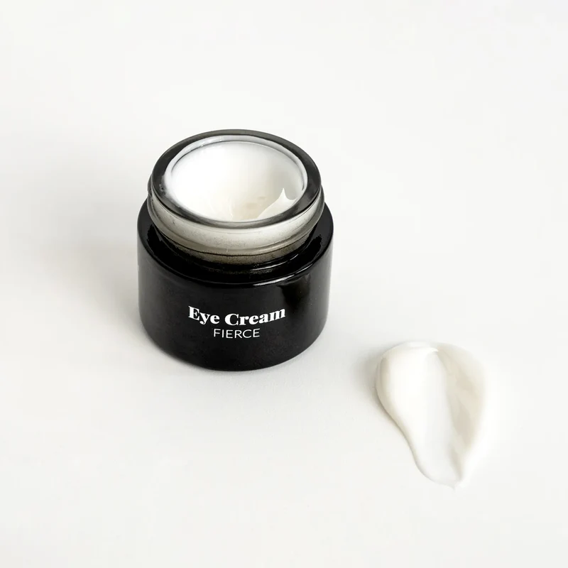 CBD Augencreme mit Hyaluronsäure